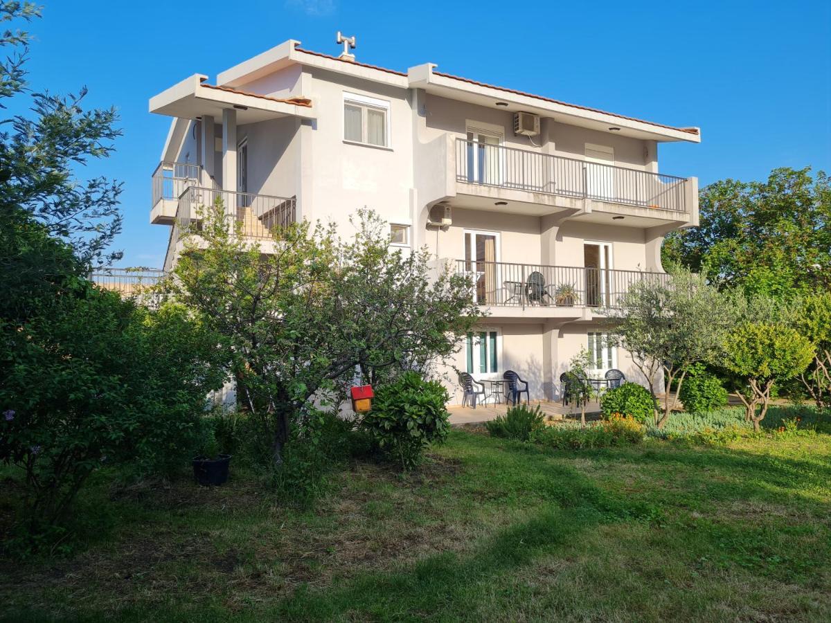 Apartments Macaso Bar Zewnętrze zdjęcie