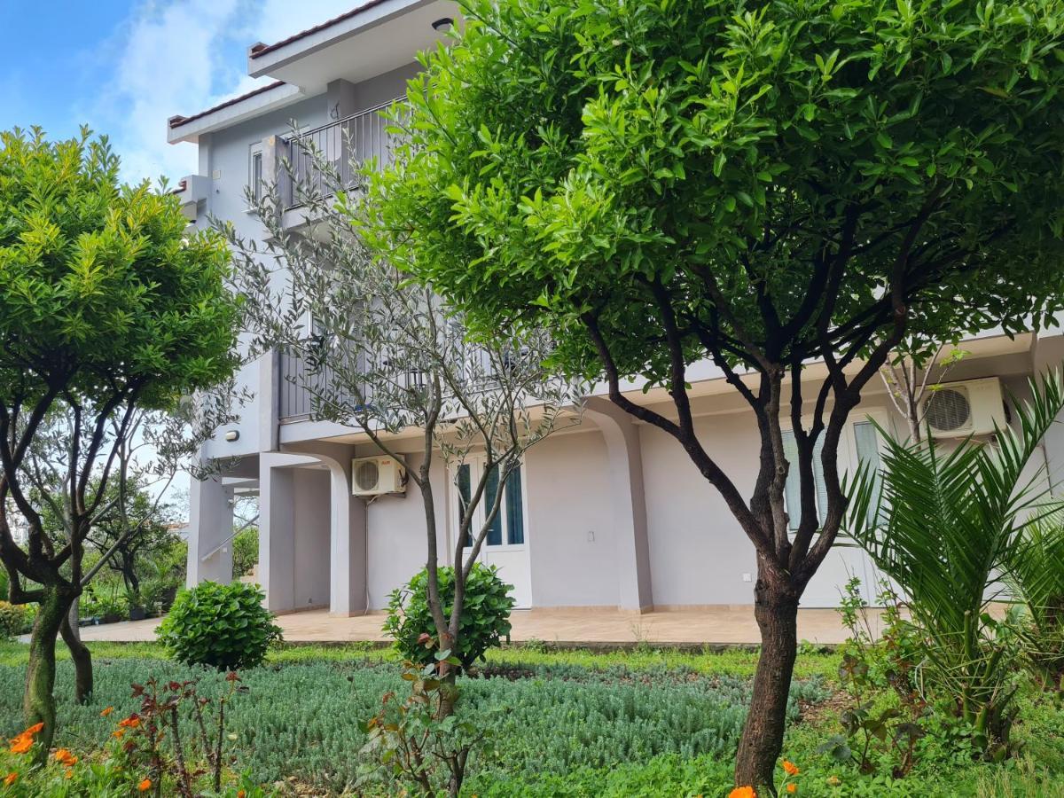 Apartments Macaso Bar Zewnętrze zdjęcie